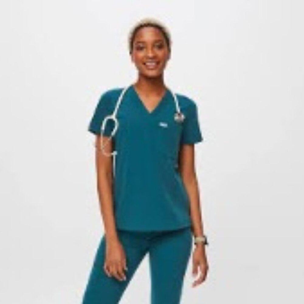 Figs Catarina Scrub Top Caribbean Blue -T10